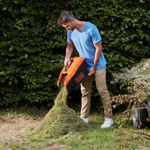 Black and Decker - 33cm Cordless 2 x 18V Compact Mower Bare Unit - BCMW3318N