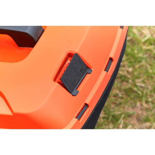Black and Decker - 33cm Cordless 2 x 18V Compact Mower Bare Unit - BCMW3318N